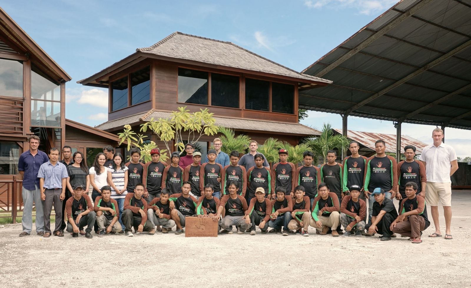 Wooden house contractor in Bali | PT Touchwood